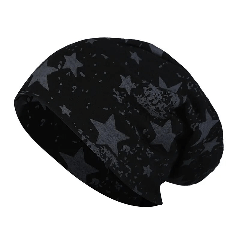 Warm knitted unisex beanie with star pattern, made from cotton material, ideal for sports or casual wear in all seasons. Model: SF1668.